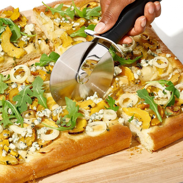 OXO Good Grips NEW Large 4-Inch Pizza Wheel and Cutter
