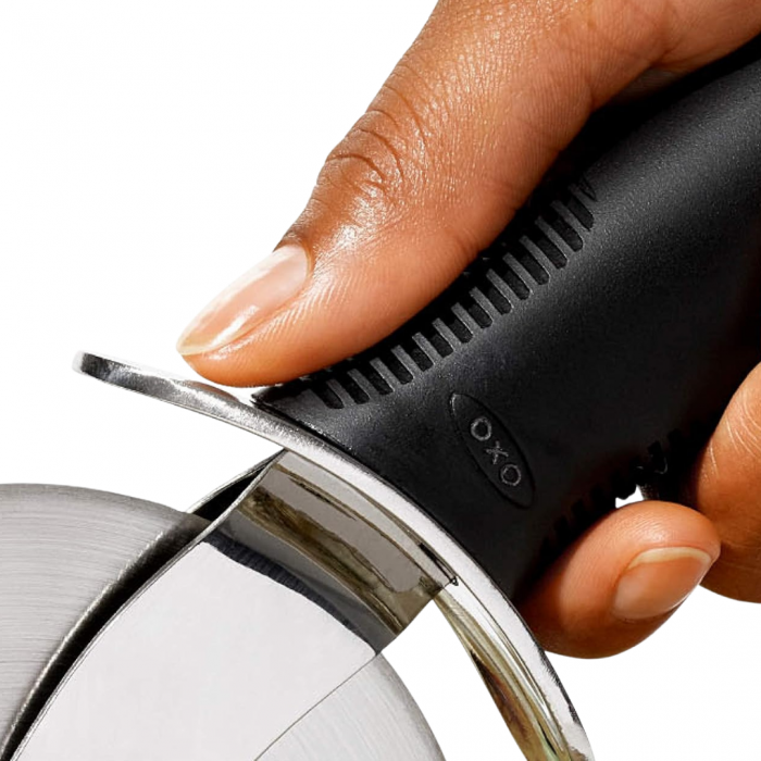 OXO Good Grips NEW Large 4-Inch Pizza Wheel and Cutter